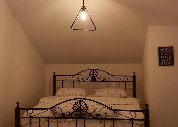 Bogi Stari Grad Apartman